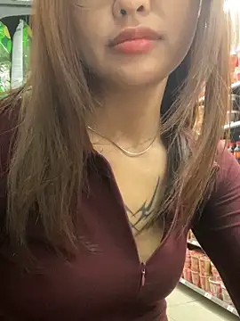   BabyShowPublic   online show from February 2026 04:36:02 PM