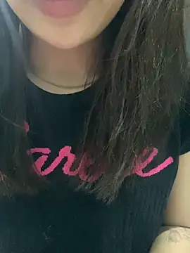   BabyShowPublic   online show from December 2025 04:50:01 PM