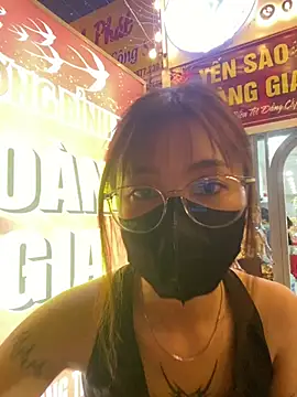 Snapshot of __BabyShowPublic__ chatting on February 2026 12:11:01 PM BabyShowPublic online show from February 2026 12:11:01 PM