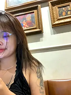   BabyShowPublic   online show from October 2025 01:23:01 PM