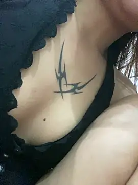   BabyShowPublic   online show from April 2026 03:46:01 PM