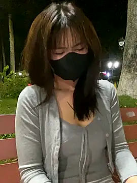   BabyShowPublic   online show from November 2025 01:26:01 PM