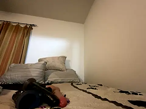 Snapshot of KANDIS864 chatting on October 2025 02:21:01 AM KANDIS864 online show from October 2025 02:21:01 AM