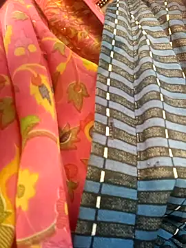 Juhi chawla online show from November 2025 01:42:01 AM