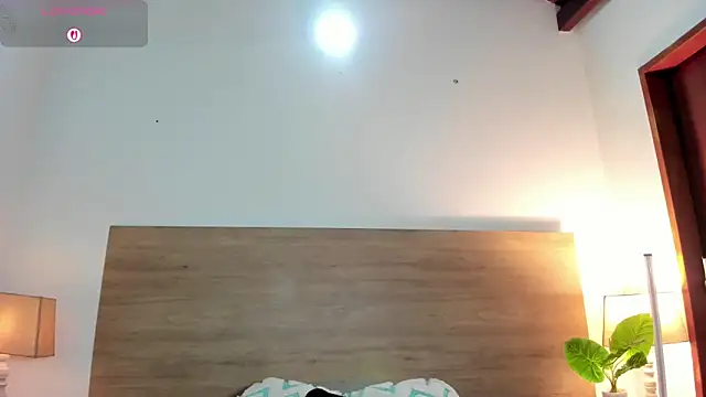 BellaNixs online show from March 2026 11:16:02 AM