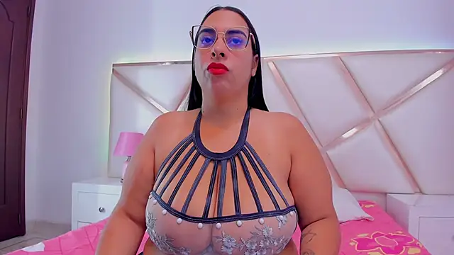 GeminisClark online show from October 2025 12:37:02 PM