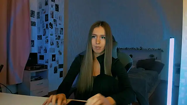 yourrdanceteacher online show from November 2025 07:36:02 PM