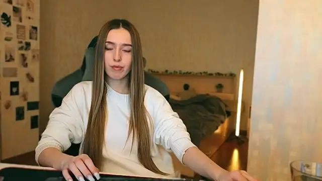 yourrdanceteacher online show from February 2026 08:22:01 PM