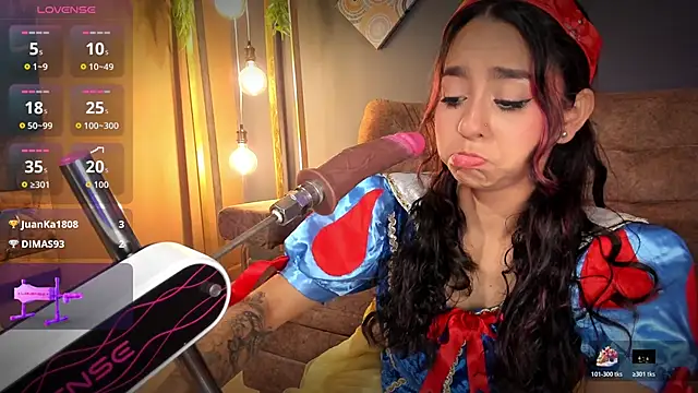 Snapshot of RACHELRUIZ chatting on October 2025 03:19:02 PM RACHELRUIZ online show from October 2025 03:19:02 PM