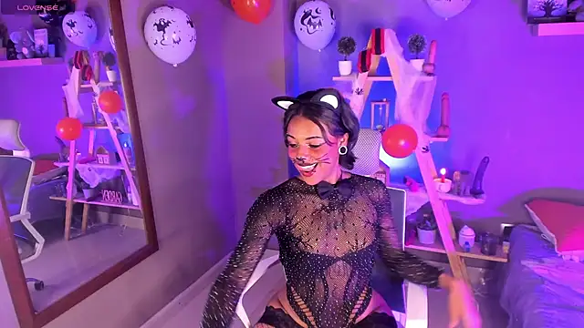 nyxmoonhells online show from October 2025 10:01:02 PM