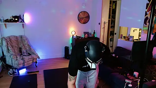 puptank online show from September 2025 02:12:01 AM