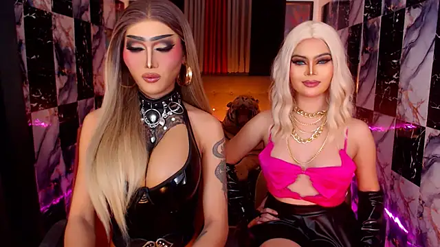 IndestructibleLily online show from December 2025 10:34:01 PM