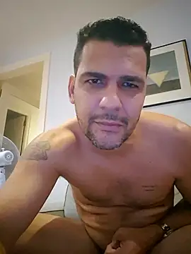 felipebcn online show from December 2025 01:06:01 PM