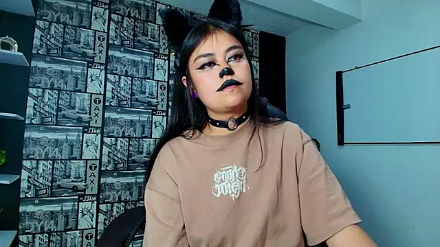 Mia Morelli  online show from October 2025 04:49:02 AM