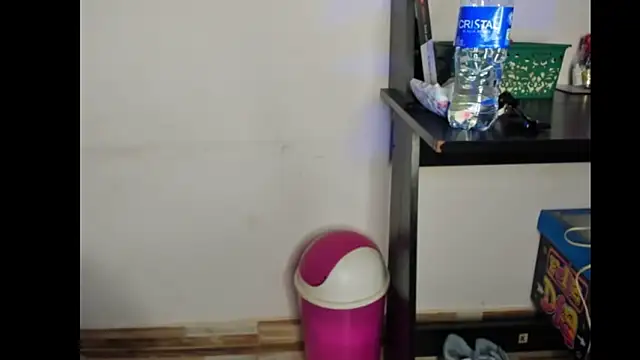 Candy violetta  online show from November 2025 06:33:02 PM