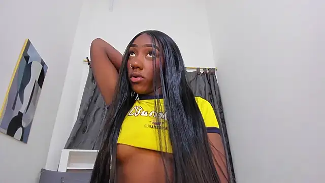 Mistt Mia online show from March 2026 05:40:01 PM