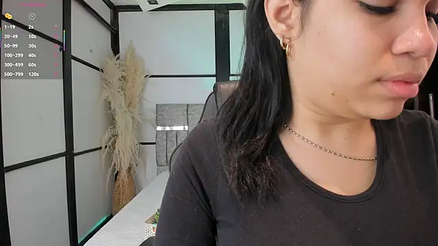 SamaraAnders  online show from December 2025 05:18:02 AM