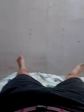 Snapshot of feraanderson chatting on December 2025 02:01:02 PM feraanderson online show from December 2025 02:01:02 PM