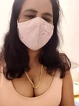 mallu-lover online show from January 2026 06:12:01 PM