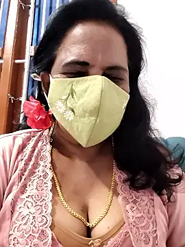 mallu-lover online show from January 2026 04:25:02 PM