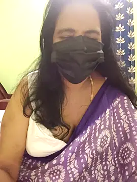 mallu-lover online show from November 2025 02:20:01 PM