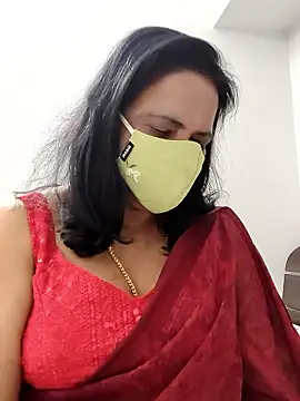 mallu-lover online show from January 2026 06:25:01 PM