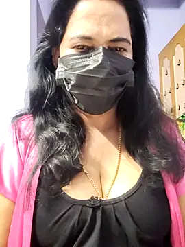 mallu-lover online show from October 2025 01:37:02 AM