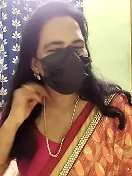 mallu-lover online show from November 2025 02:00:02 PM