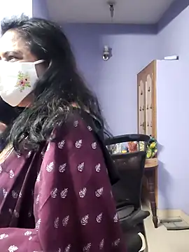 mallu-lover online show from November 2025 06:06:02 AM