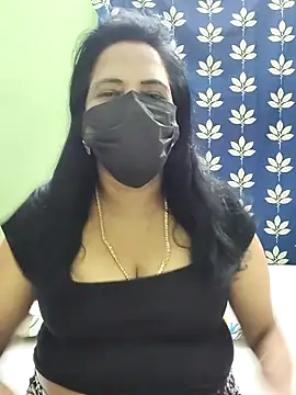 mallu-lover online show from October 2025 05:50:02 PM