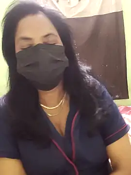 mallu-lover online show from September 2025 06:30:01 PM