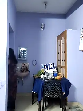 mallu-lover online show from March 2026 03:06:01 AM