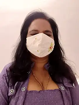 mallu-lover online show from January 2026 06:33:01 PM