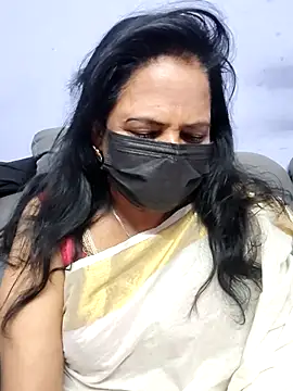 mallu-lover online show from September 2025 03:06:02 AM