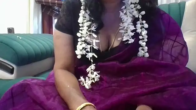 mallu-lover online show from June 2026 12:16:02 PM