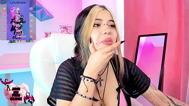 pinkk deemon online show from November 2025 02:11:01 PM