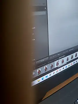 WickedSunny25 online show from October 2025 06:29:01 PM