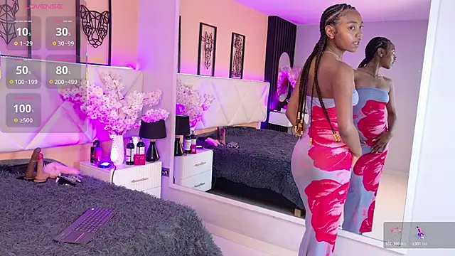 Snapshot of amy_miller1 chatting on November 2025 08:12:01 PM amy miller1 online show from November 2025 08:12:01 PM