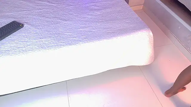 amy miller1 online show from December 2025 07:28:02 PM