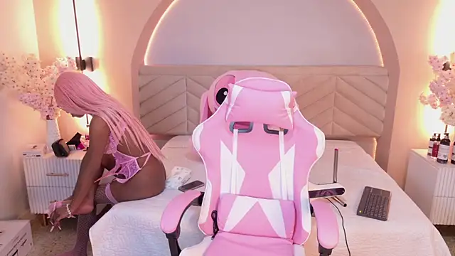 amy miller1 online show from March 2026 08:16:02 PM