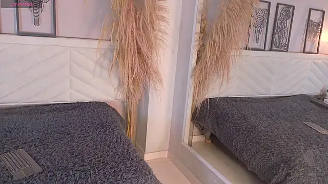 Snapshot of amy_miller1 chatting on November 2025 08:31:01 PM amy miller1 online show from November 2025 08:31:01 PM