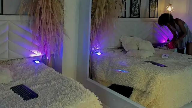 Snapshot of amy_miller1 chatting on November 2025 08:13:01 PM amy miller1 online show from November 2025 08:13:01 PM