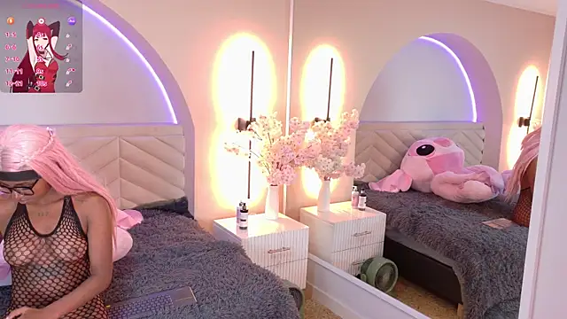 amy miller1 online show from April 2026 07:17:01 PM