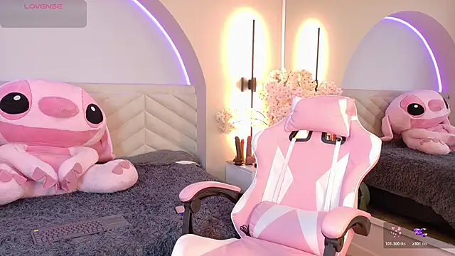 amy miller1 online show from March 2026 08:09:01 PM