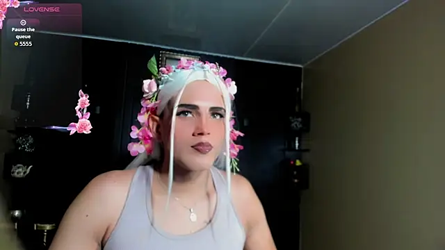 Snapshot of Kimberly_Vazquez chatting on October 2025 03:37:01 AM Kimberly Vazquez online show from October 2025 03:37:01 AM