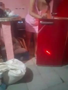 Snapshot of shessAz chatting on April 2026 12:40:02 PM shessAz online show from April 2026 12:40:02 PM