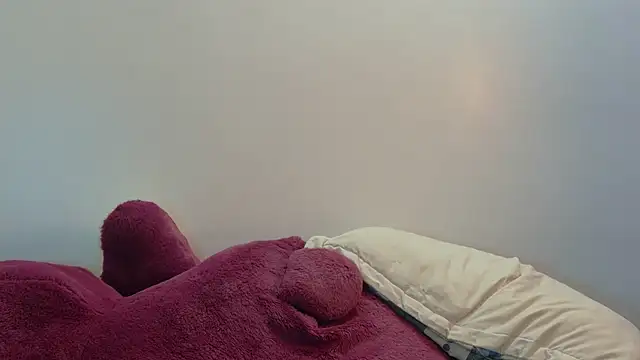 lunnaa  online show from March 2026 02:17:02 AM