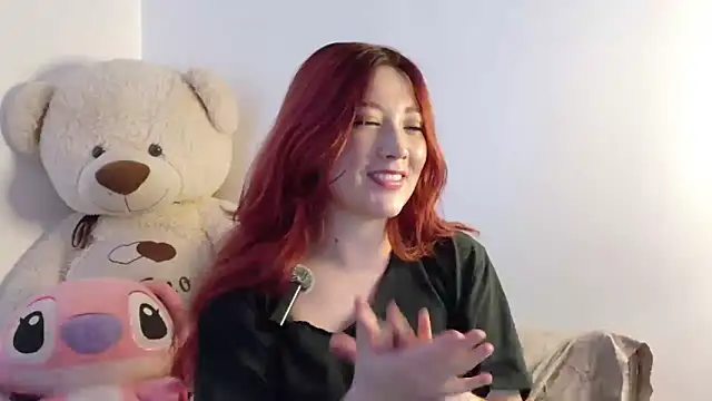 Snapshot of lunnaa_ chatting on November 2025 11:36:01 PM lunnaa online show from November 2025 11:36:01 PM