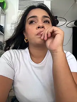 Snapshot of alana_dantes chatting on November 2025 03:06:02 PM alana dantes online show from November 2025 03:06:02 PM