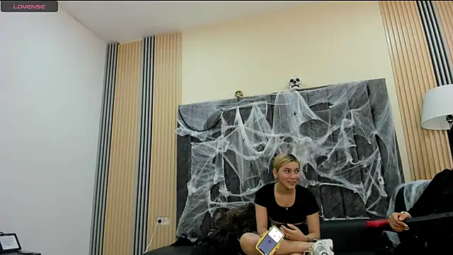rubby lux online show from October 2025 02:51:02 PM
